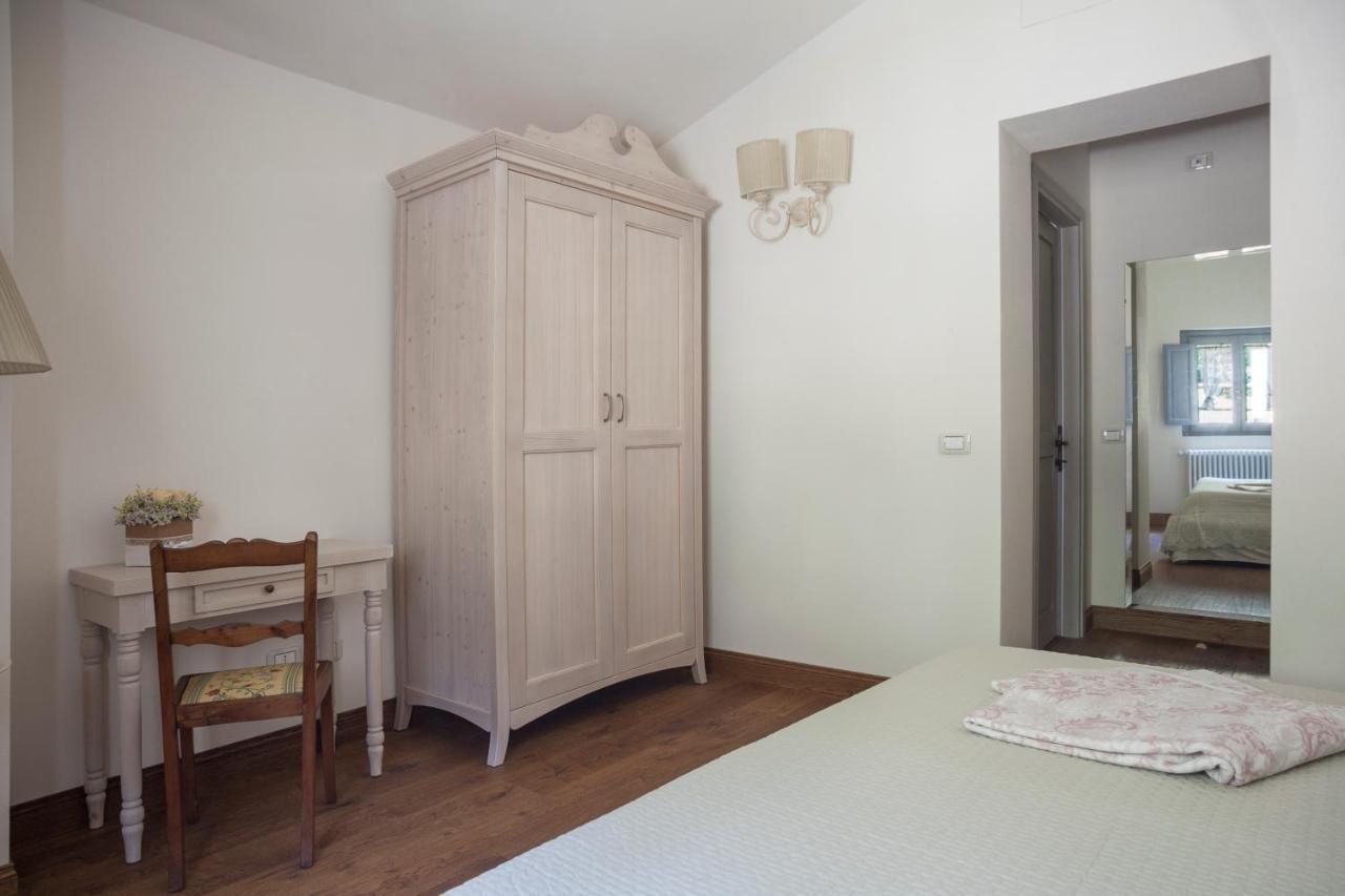 Podere La Contessa B&B Prato  Buitenkant foto